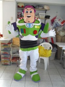 Meet Mini, Mickey & Buzz this Saturday! - Calgary Moms Trade Fair